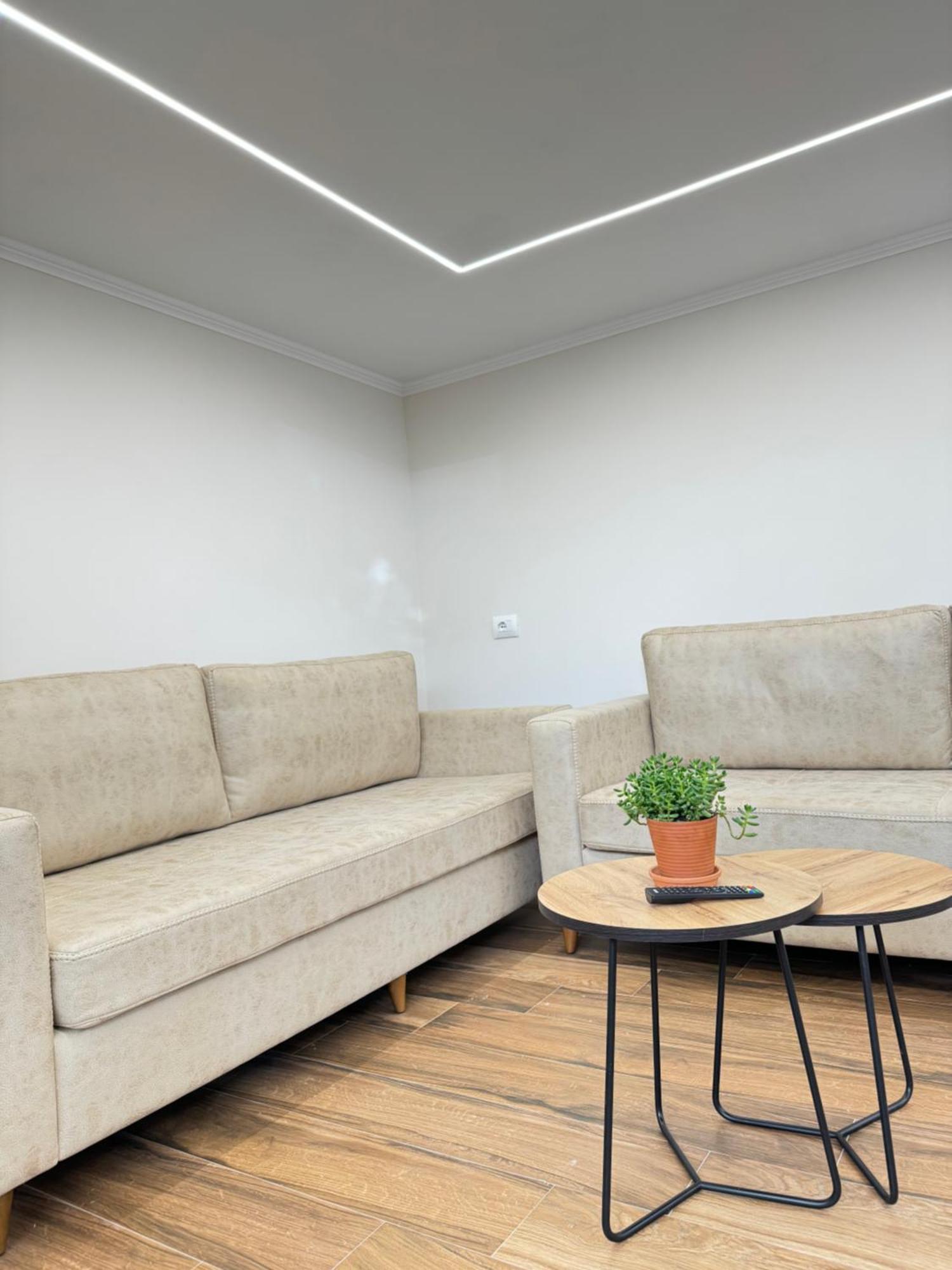 Flors Apartments Durres Exterior photo